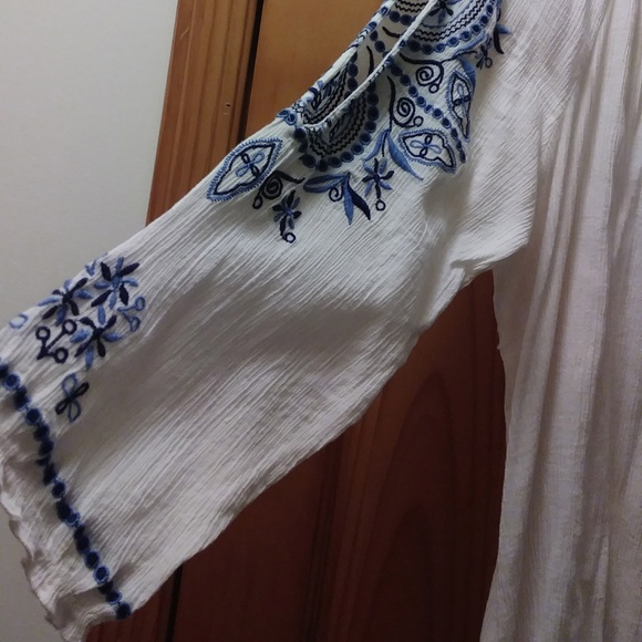 Boho Embroidered Peasant Top by Vintage America XL - Picture 3 of 8